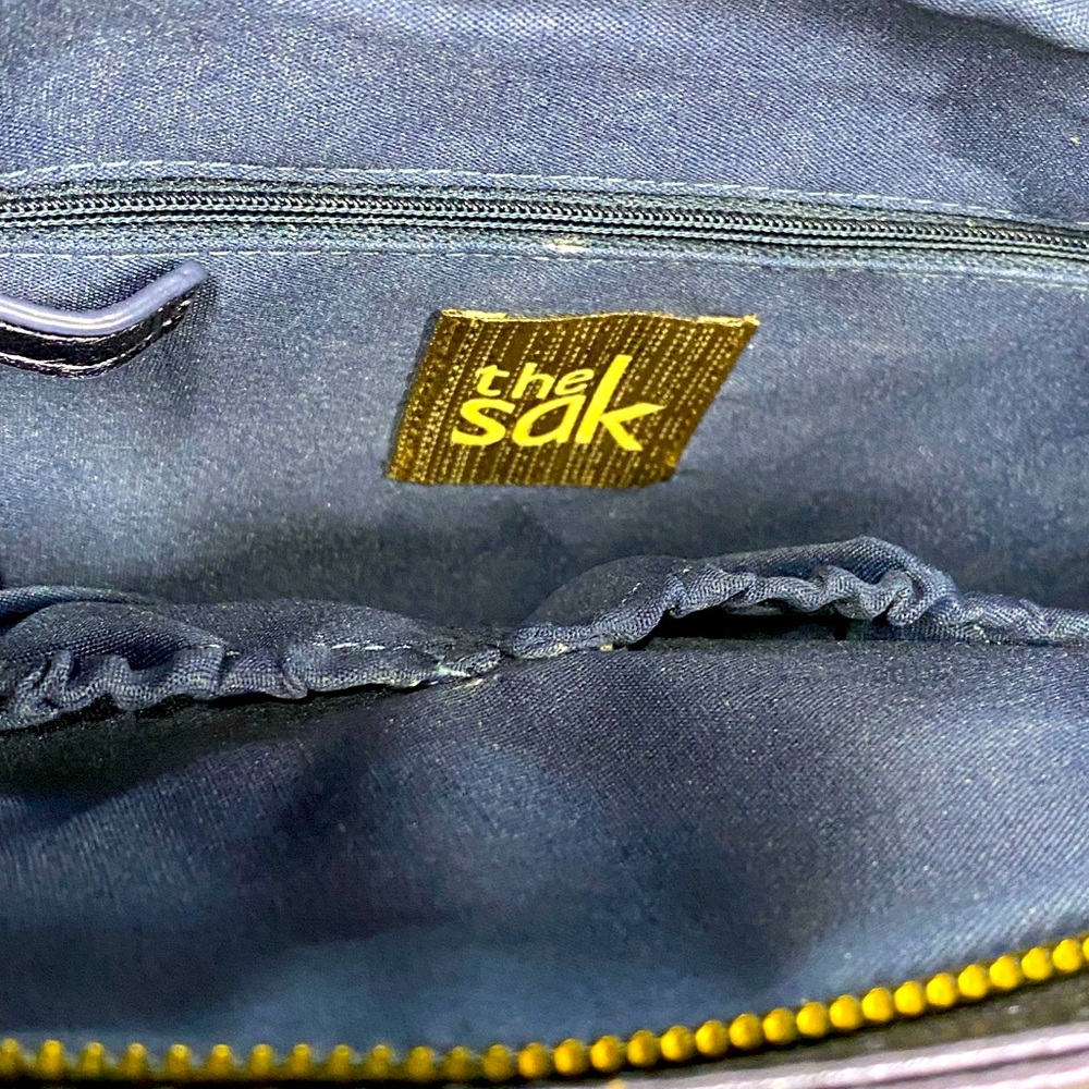EUCThe Sak Shoulder Tote - Picture 3 of 3